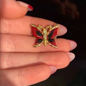 Elegant Butterfly Brooch - Red and Black